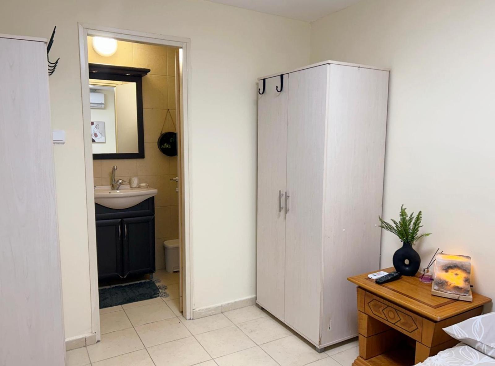 Guy'S Apartment Ейлат Екстериор снимка